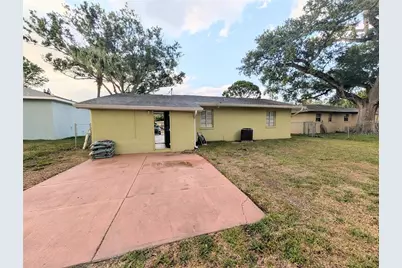 1912 3rd Avenue E, Bradenton, FL 34208 - Photo 13