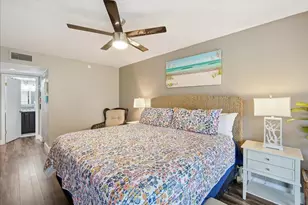 3705 E Bay Dr, Holmes Beach, FL 34217 - Photo 19