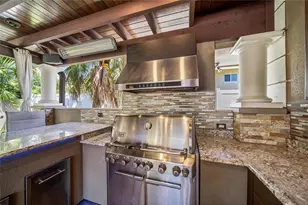 6129 Leeland St S, Saint Petersburg, FL 33715 - Photo 55