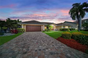 6129 Leeland St S, Saint Petersburg, FL 33715 - Photo 65