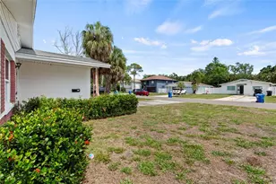 1735 Mississippi Ave NE, Saint Petersburg, FL 33703 - Photo 7