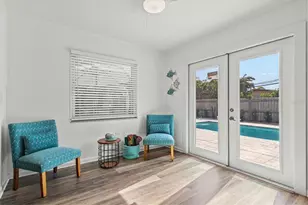2572 Jefferson Cir, Sarasota, FL 34239 - Photo 29