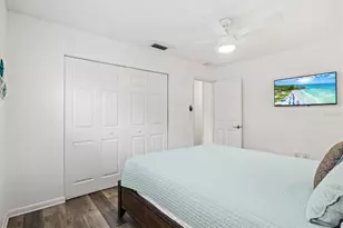 2572 Jefferson Cir, Sarasota, FL 34239 - Photo 39