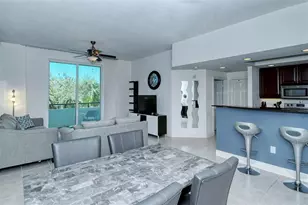800 N Tamiami Trl, Sarasota, FL 34236 - Photo 5