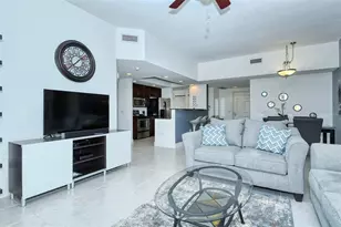 800 N Tamiami Trl, Sarasota, FL 34236 - Photo 13