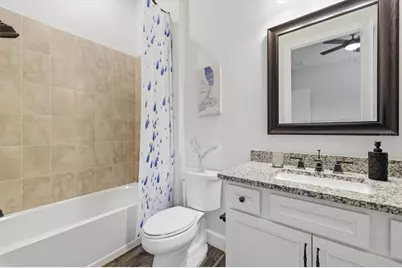 18115 Littleton Place, Bradenton, FL 34202 - Photo 17