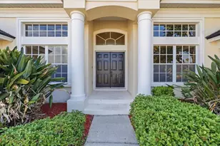 5628 Woodwind Hills Dr, Lakeland, FL 33812 - Photo 5