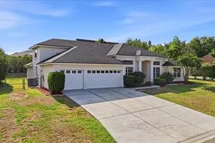 5628 Woodwind Hills Dr, Lakeland, FL 33812 - Photo 3
