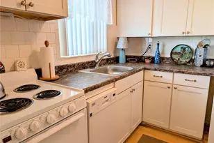 1830 Restful Dr, Bradenton, FL 34207 - Photo 5