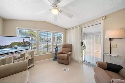 58 Montego Drive, Palmetto, FL 34221 - Photo 7