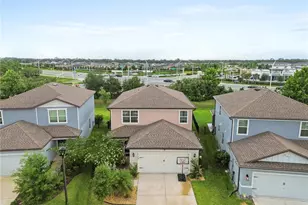 9109 Royal River Cir, Parrish, FL 34219 - Photo 3