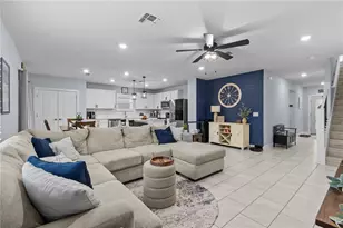 9109 Royal River Cir, Parrish, FL 34219 - Photo 9
