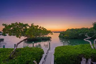 3620 Fair Oaks Pl, Longboat Key, FL 34228 - Photo 3