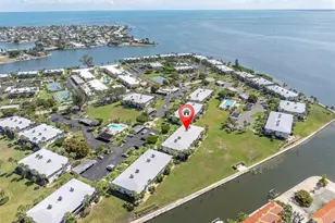 6500 Flotilla Dr, Holmes Beach, FL 34217 - Photo 31