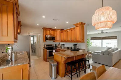 639 Michigan Avenue, Englewood, FL 34223 - Photo 15