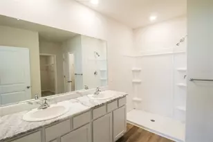 18121 Metado Dr, Lakewood Ranch, FL 34211 - Photo 21