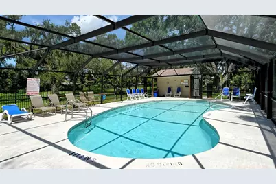 361 Bearded Oaks Circle, Sarasota, FL 34232 - Photo 35