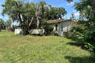 4090 Carlton Rd, Sarasota, FL 34240 - Photo 5