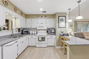 710 SW 77th Terrace, Gainesville, FL 32607 - Photo 5