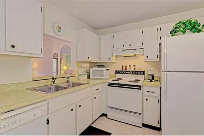 144 Pinehurst Drive #144, Bradenton, FL 34210 - Photo 9