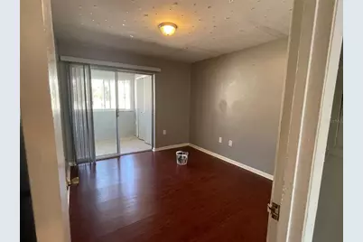 208 NE Monroe Circle N #307, Saint Petersburg, FL 33702 - Photo 9
