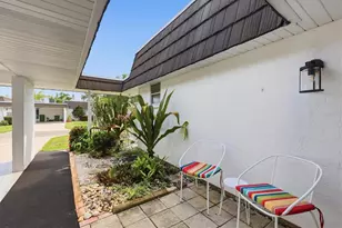 3960 Lakeside Rd, Sarasota, FL 34232 - Photo 9