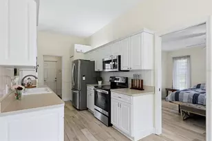 2405 49th Dr E, Bradenton, FL 34203 - Photo 13