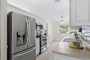 2405 49th Dr E, Bradenton, FL 34203 - Photo 11