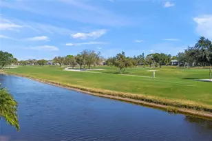 7193 W Country Club Dr N, Sarasota, FL 34243 - Photo 37