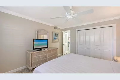4325 Gulf Of Mexico Drive #103, Longboat Key, FL 34228 - Photo 21