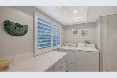 4325 Gulf Of Mexico Drive #103, Longboat Key, FL 34228 - Photo 9