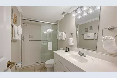 4325 Gulf Of Mexico Drive #103, Longboat Key, FL 34228 - Photo 19