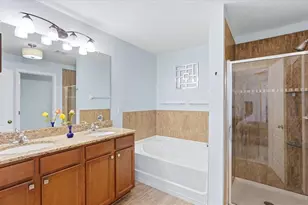 5666 Aaron Ct, Sarasota, FL 34232 - Photo 23