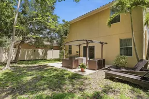 5666 Aaron Ct, Sarasota, FL 34232 - Photo 37