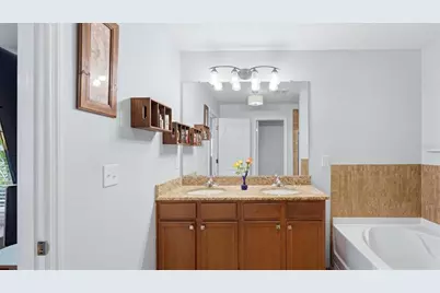 5666 Aaron Court, Sarasota, FL 34232 - Photo 33