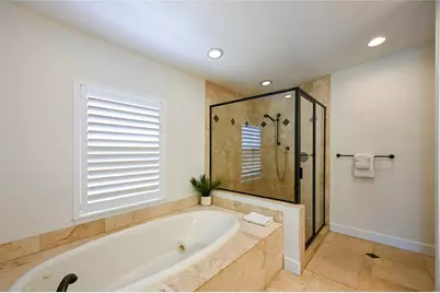 109 6th Street N #B, Bradenton Beach, FL 34217 - Photo 25