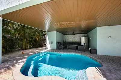 109 6th Street N #B, Bradenton Beach, FL 34217 - Photo 33