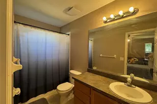 38932 Central Ave, Zephyrhills, FL 33540 - Photo 15