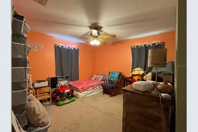 38932 Central Avenue, Zephyrhills, FL 33540 - Photo 13