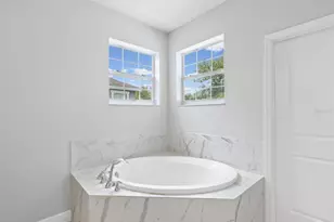 7105 Park Tree Dr, Tampa, FL 33625 - Photo 17