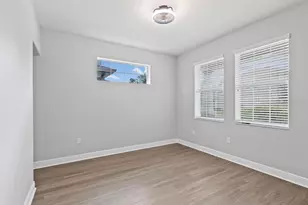 7105 Park Tree Dr, Tampa, FL 33625 - Photo 19