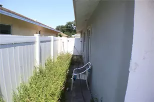 2002 Peaceful Palm St, Ruskin, FL 33570 - Photo 21