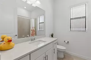 15909 Tradewind Ter, Lakewood Ranch, FL 34211 - Photo 35