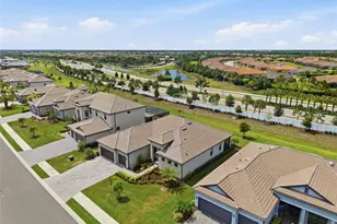 15909 Tradewind Ter, Lakewood Ranch, FL 34211 - Photo 49