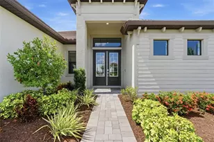 15909 Tradewind Ter, Lakewood Ranch, FL 34211 - Photo 11
