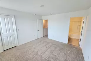 11708 Stonesmith Xing, Palmetto, FL 34221 - Photo 19