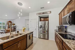 3576 74th Ave Circle E, Sarasota, FL 34243 - Photo 25