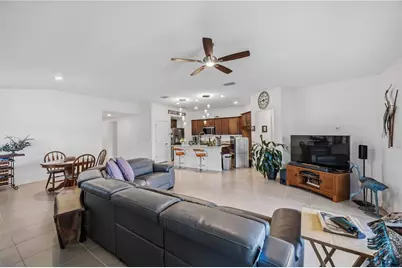 3576 74th Avenue Circle E, Sarasota, FL 34243 - Photo 15