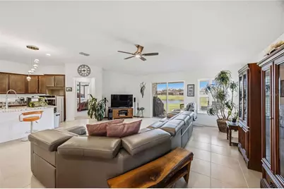 3576 74th Avenue Circle E, Sarasota, FL 34243 - Photo 13