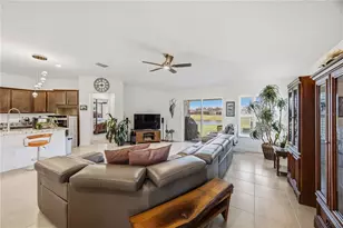 3576 74th Ave Circle E, Sarasota, FL 34243 - Photo 13